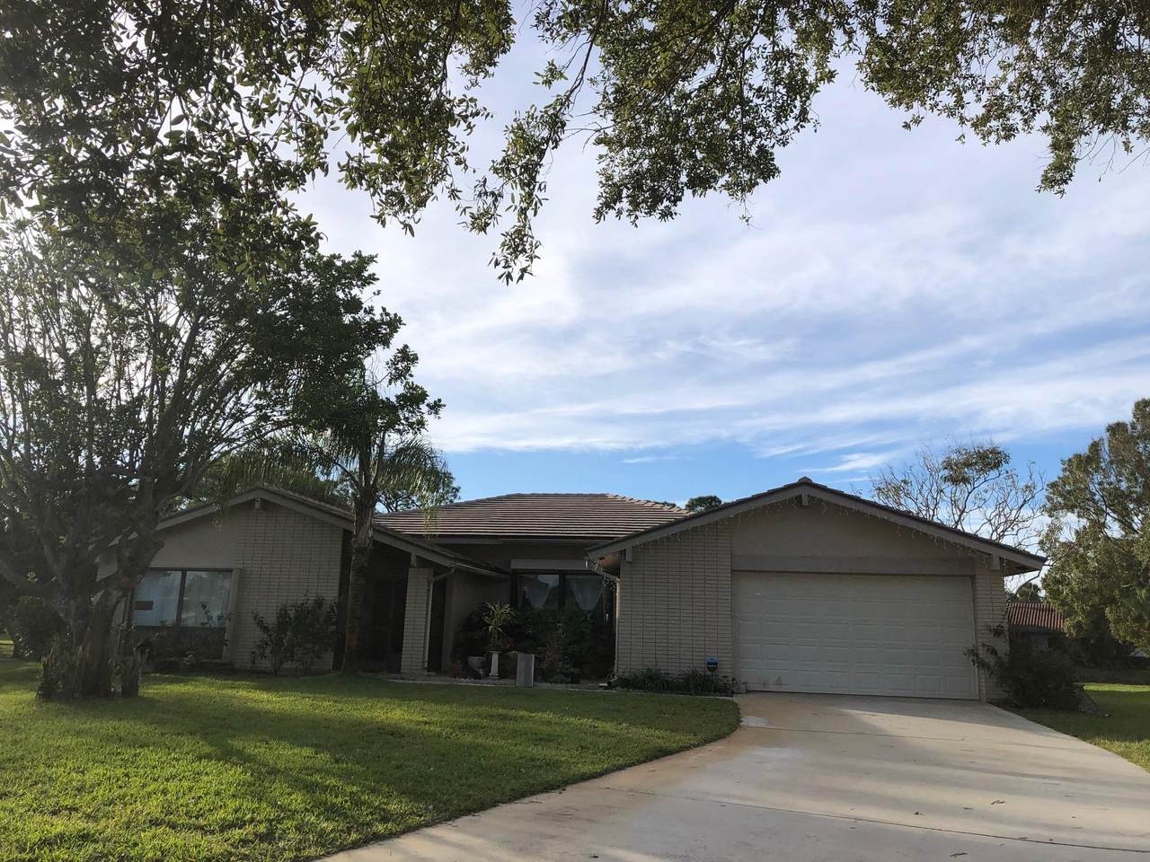 3886 Creekside Terrace - Photo 1