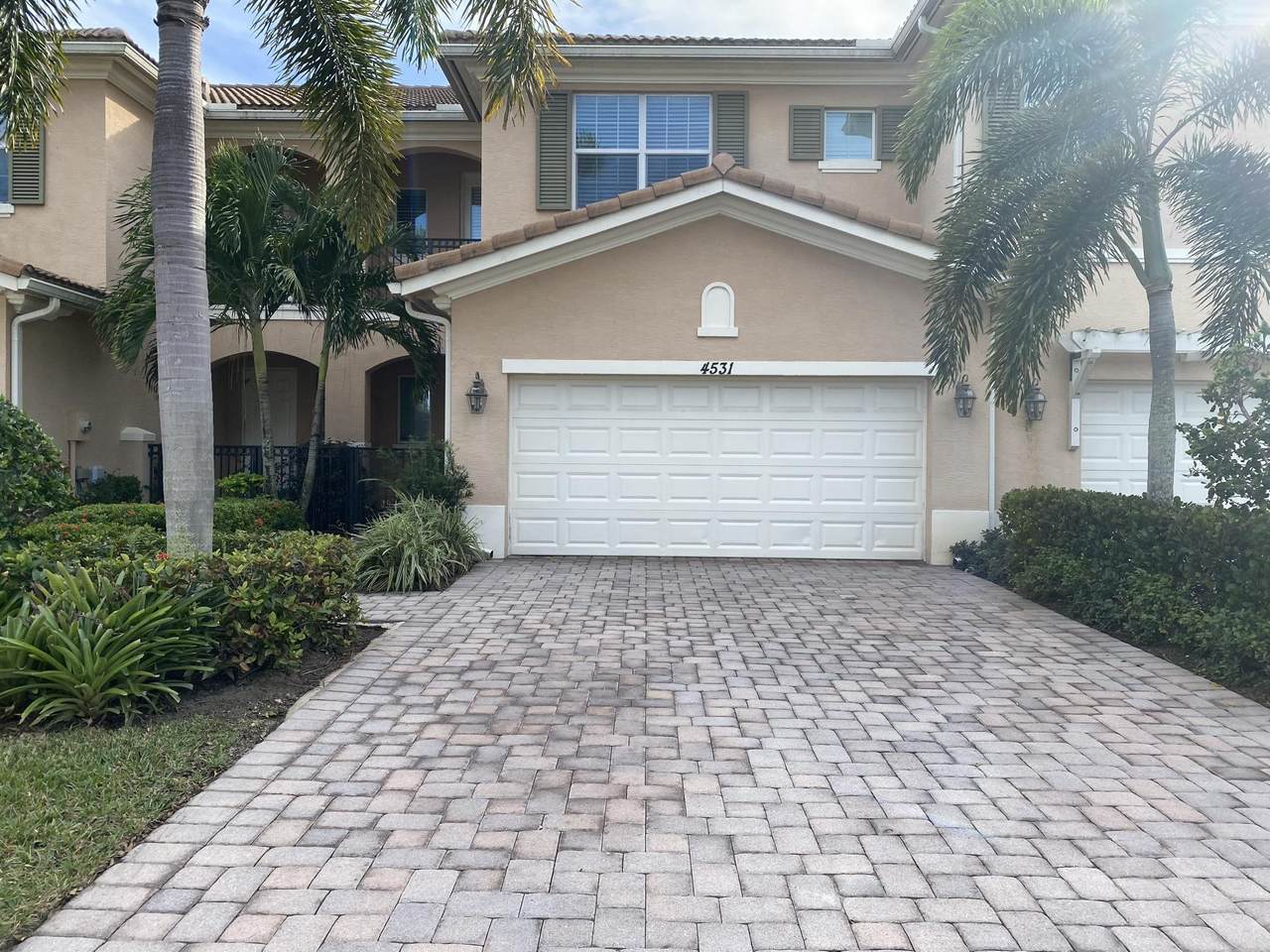 4531 Cadiz Circle - Photo 1