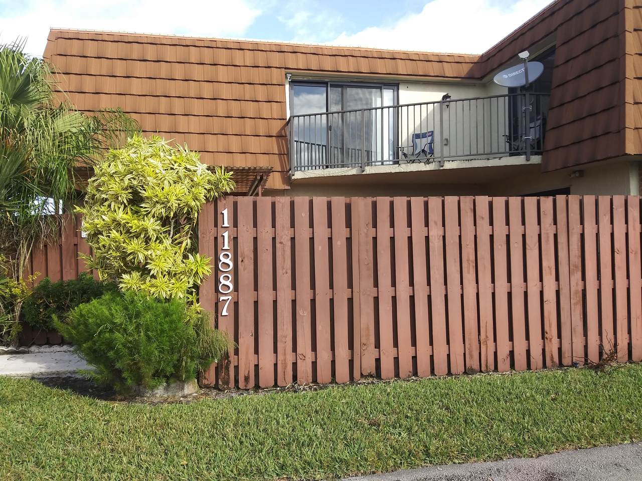 11887 13 Court - Photo 1