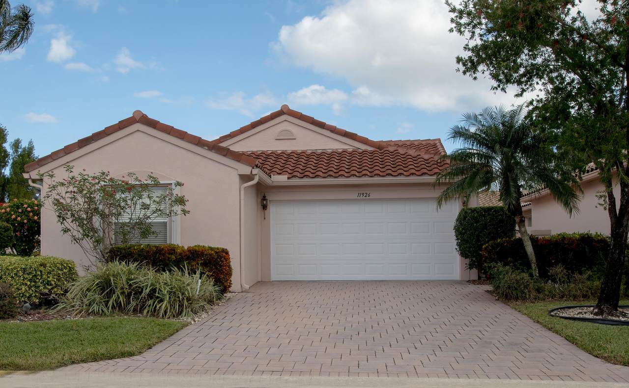 11926 Primrose - Photo 1