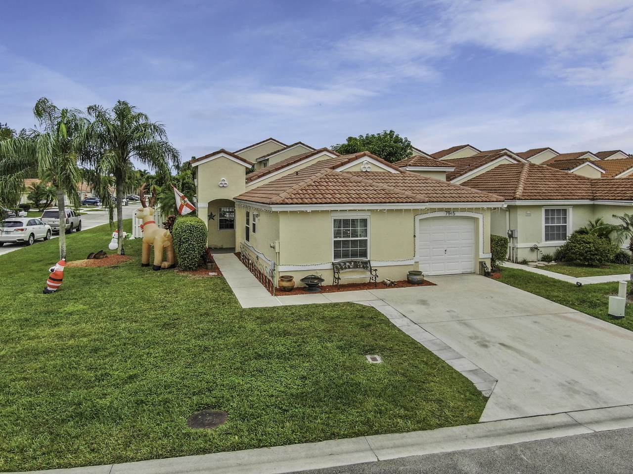 7945 Highsmith Court - Photo 1