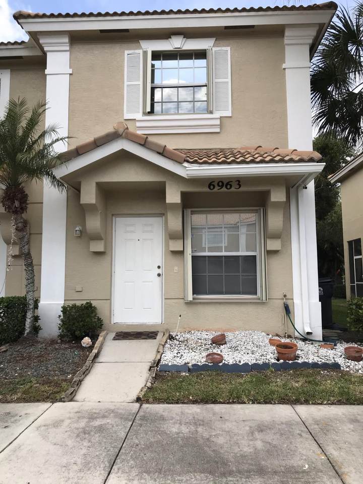 6963 Blacksmith Way - Photo 1