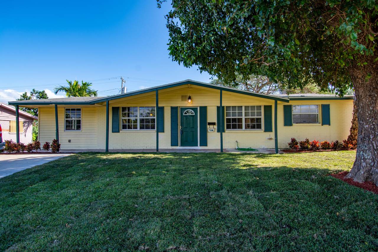 12116 Hillman Drive - Photo 1