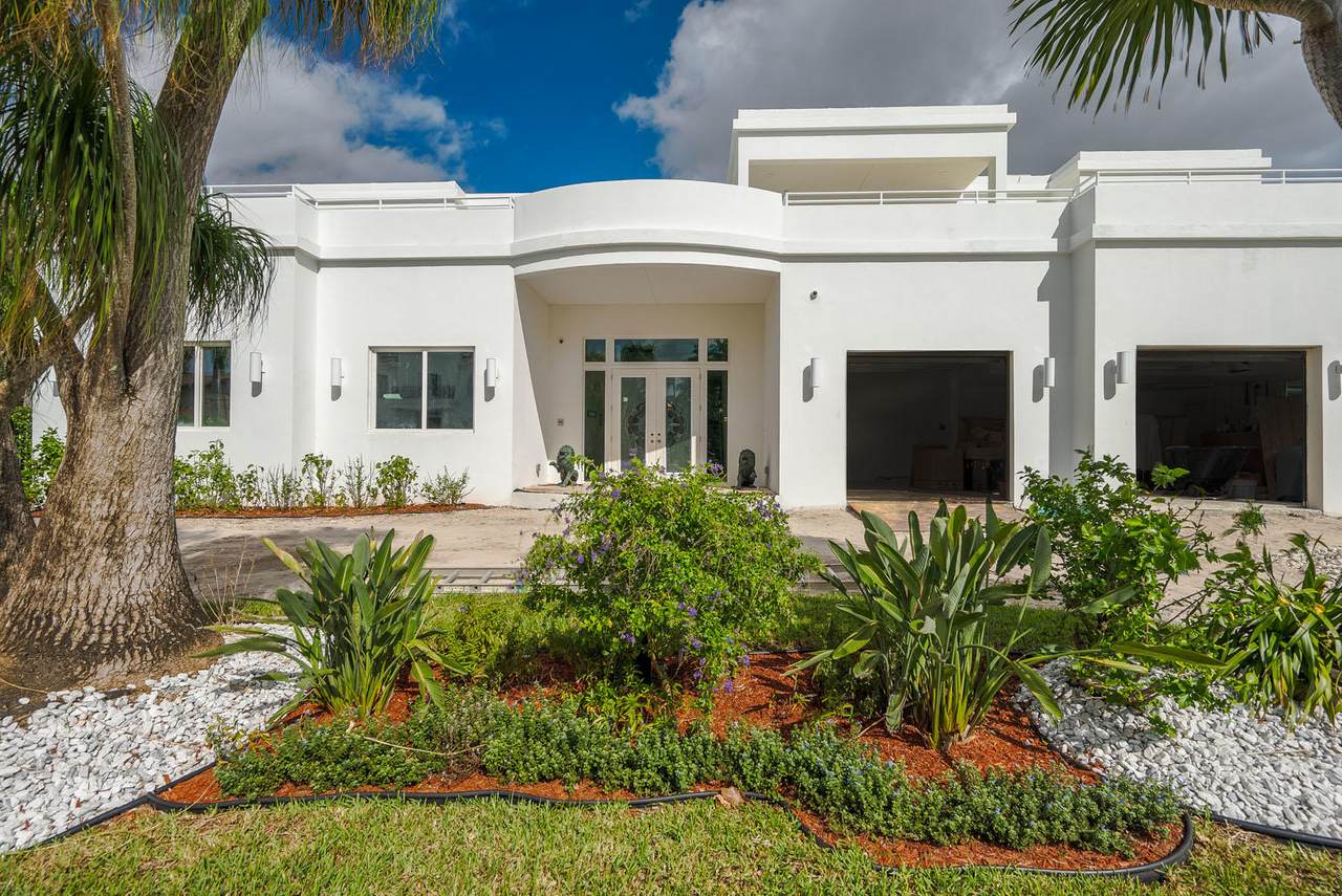 7153 Valencia Drive - Photo 1