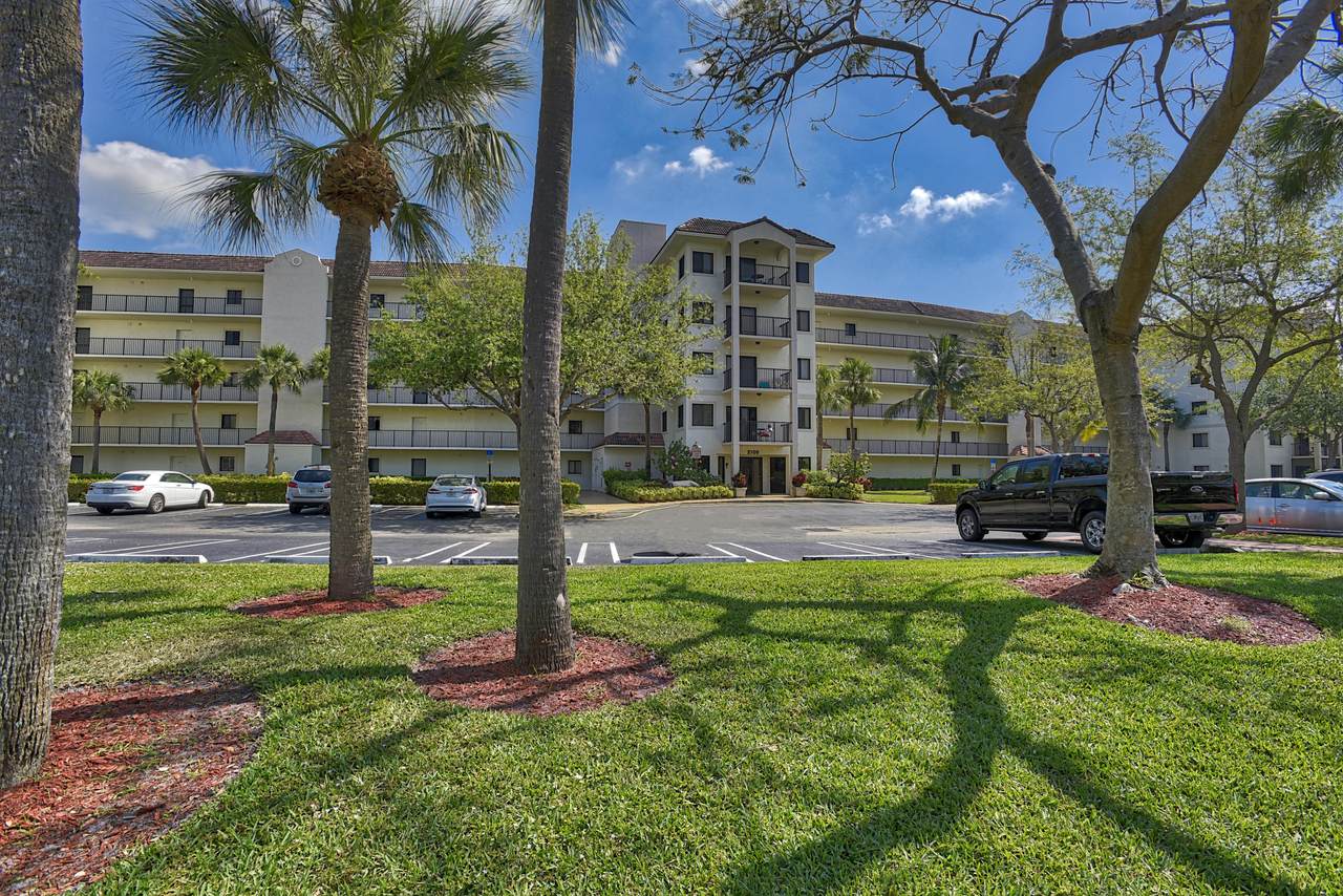 2105 Lavers Circle - Photo 1