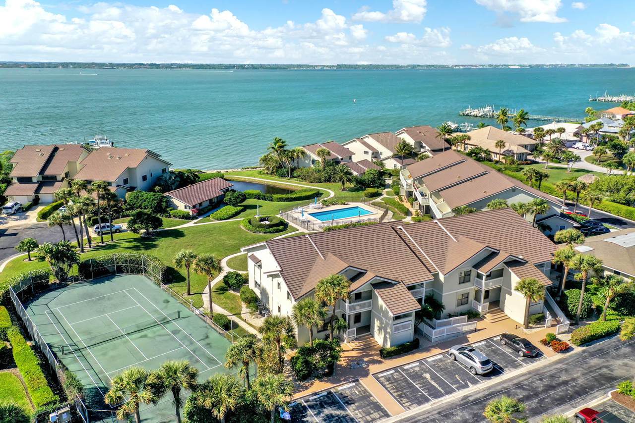 2040 Ocean Boulevard - Photo 1