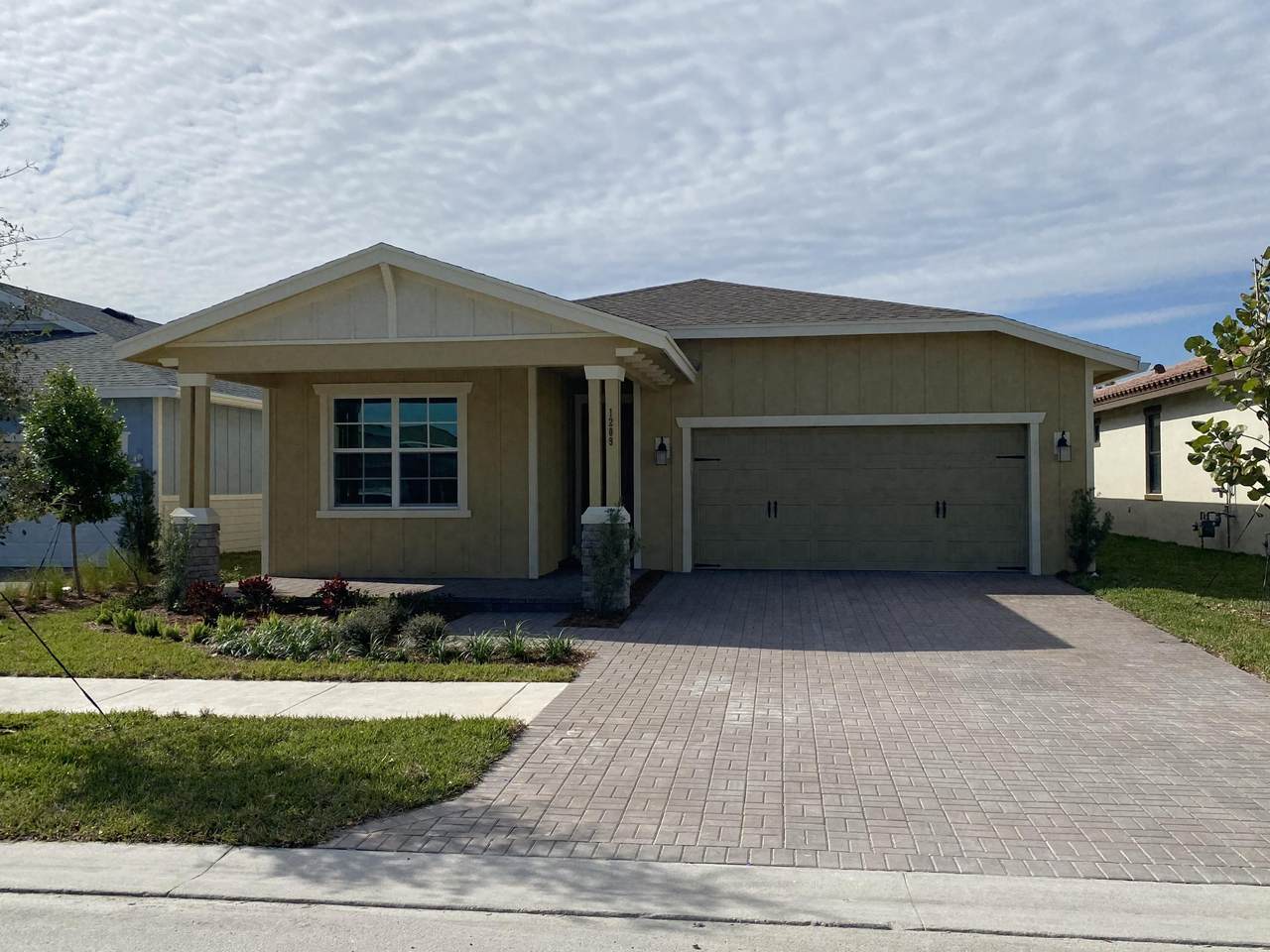 1209 Wandering Willow Way - Photo 1