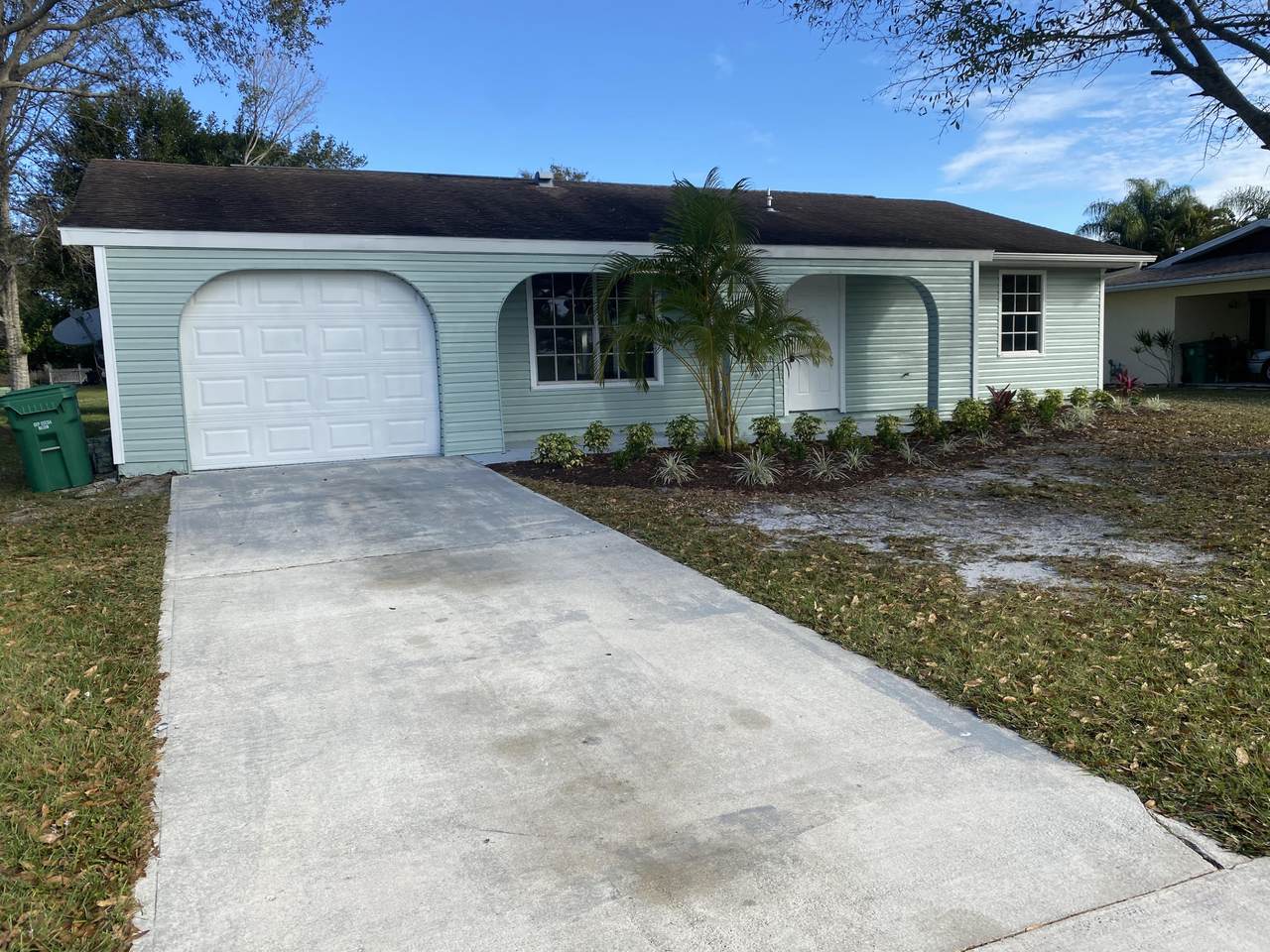231 Faring Avenue - Photo 1