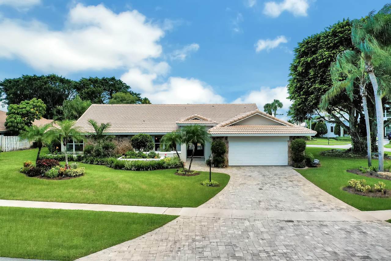 16885 River Birch Circle - Photo 1
