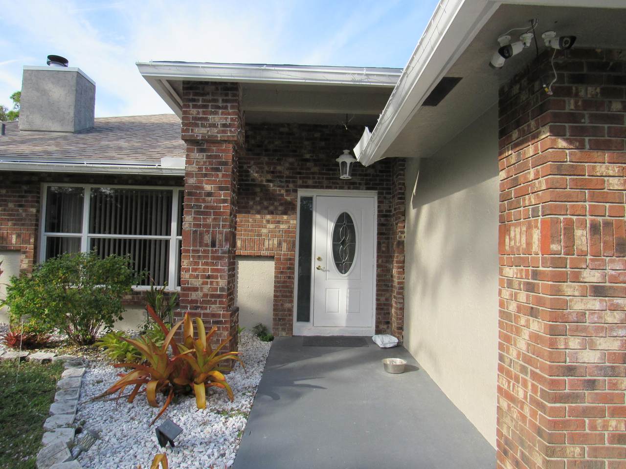16735 80th Street - Photo 1