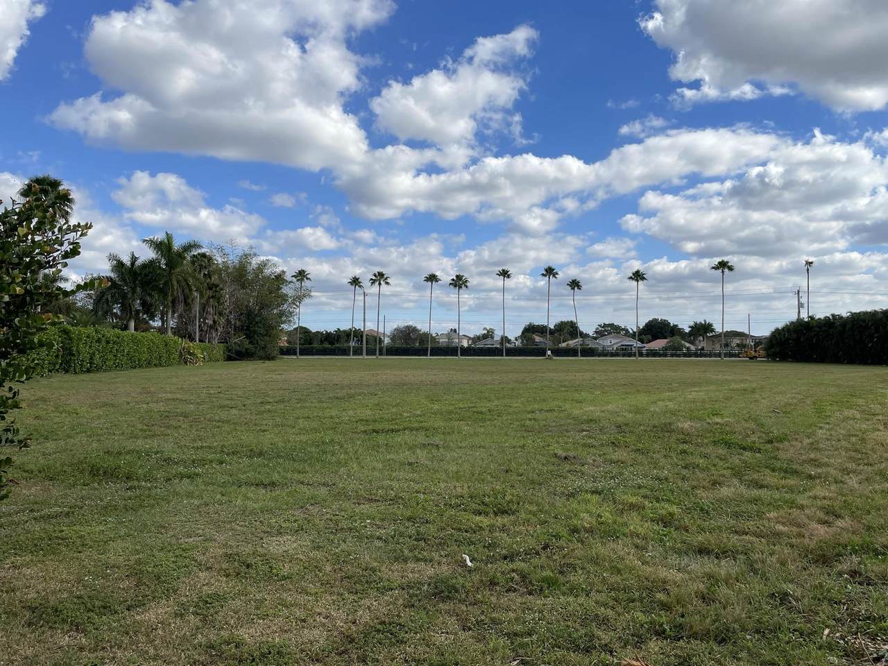 2015 Greenbriar Boulevard - Photo 1
