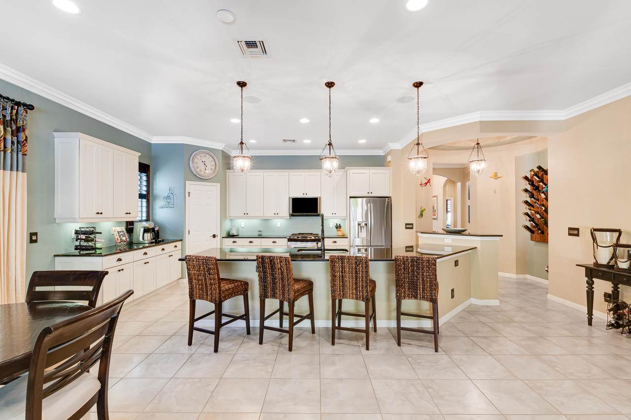 10377 Prato Street - Photo 1