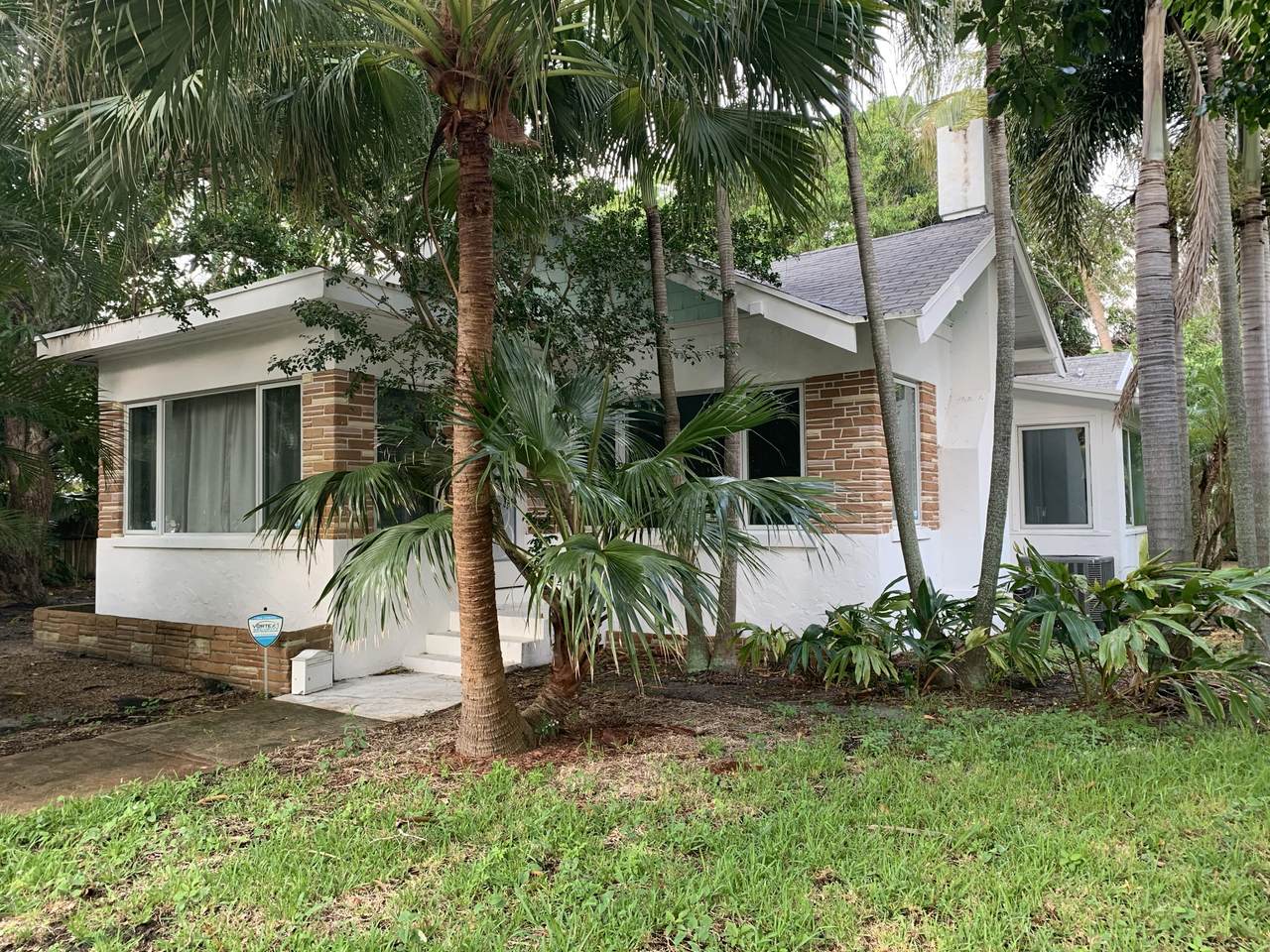 5415 Flagler Drive - Photo 1