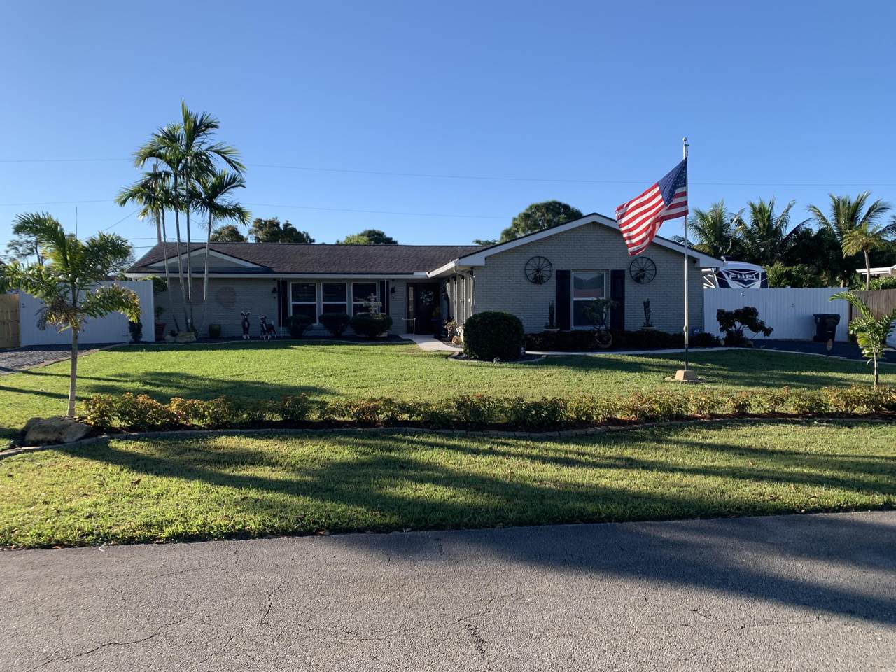 55 Palmetto Road - Photo 1