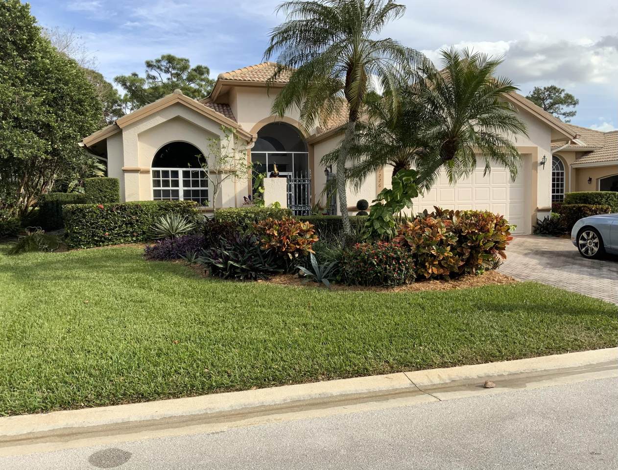 7226 Mystic Way - Photo 1