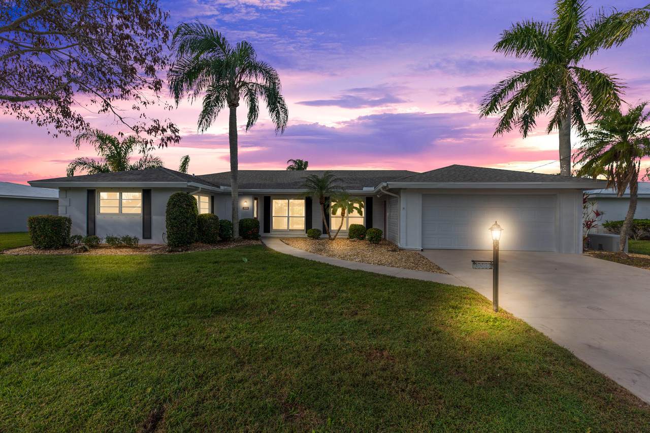 3088 Overbrook Drive - Photo 1