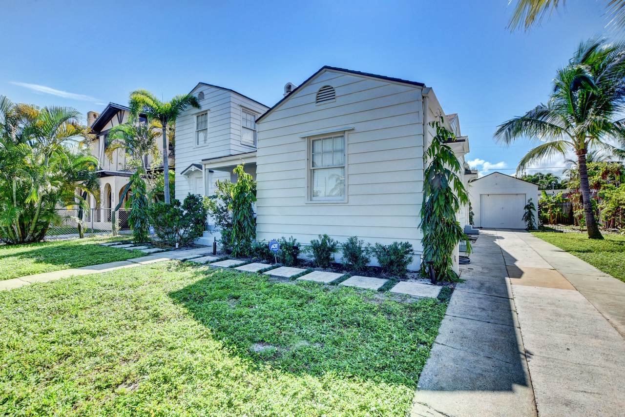 236 Greymon Drive - Photo 1