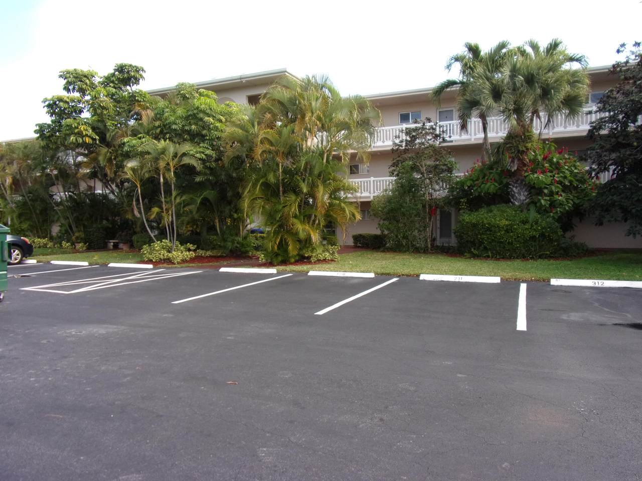 2647 Garden Drive - Photo 1