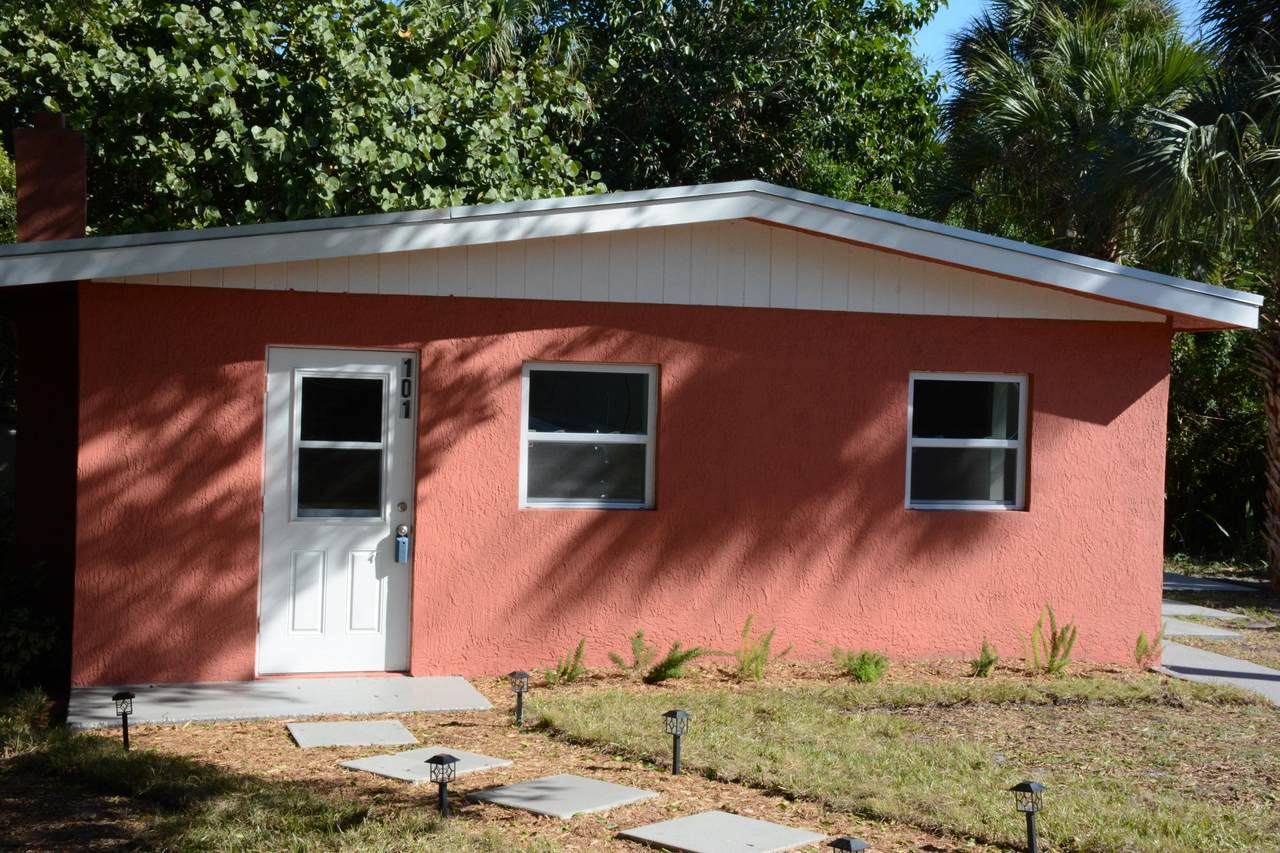101 Ridge Place - Photo 1