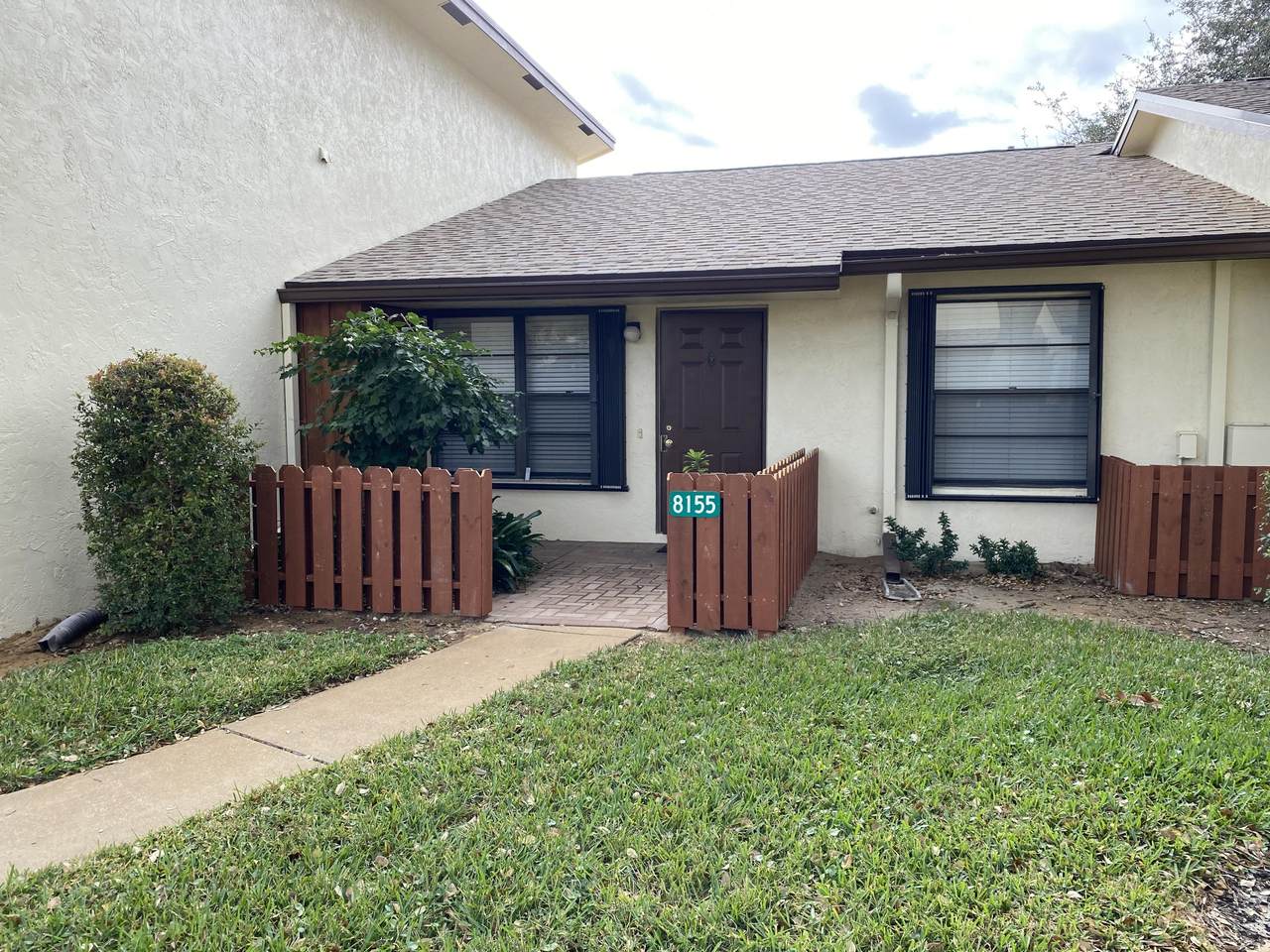 8155 Villa Way - Photo 1