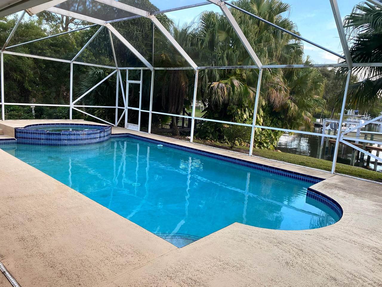 2462 Flamingo Road - Photo 1
