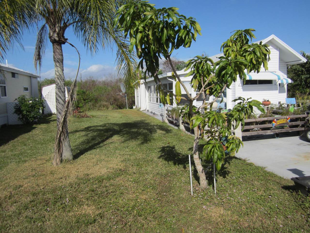 12241 138th Boulevard - Photo 1