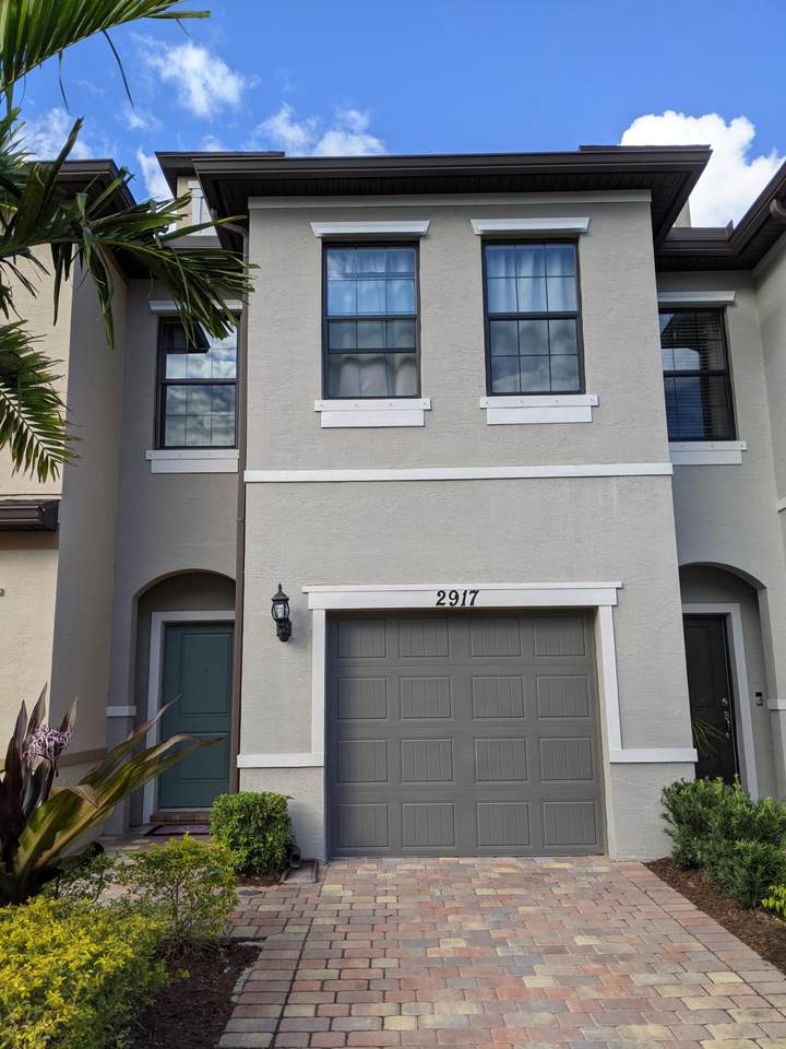 2917 Bard Street - Photo 1