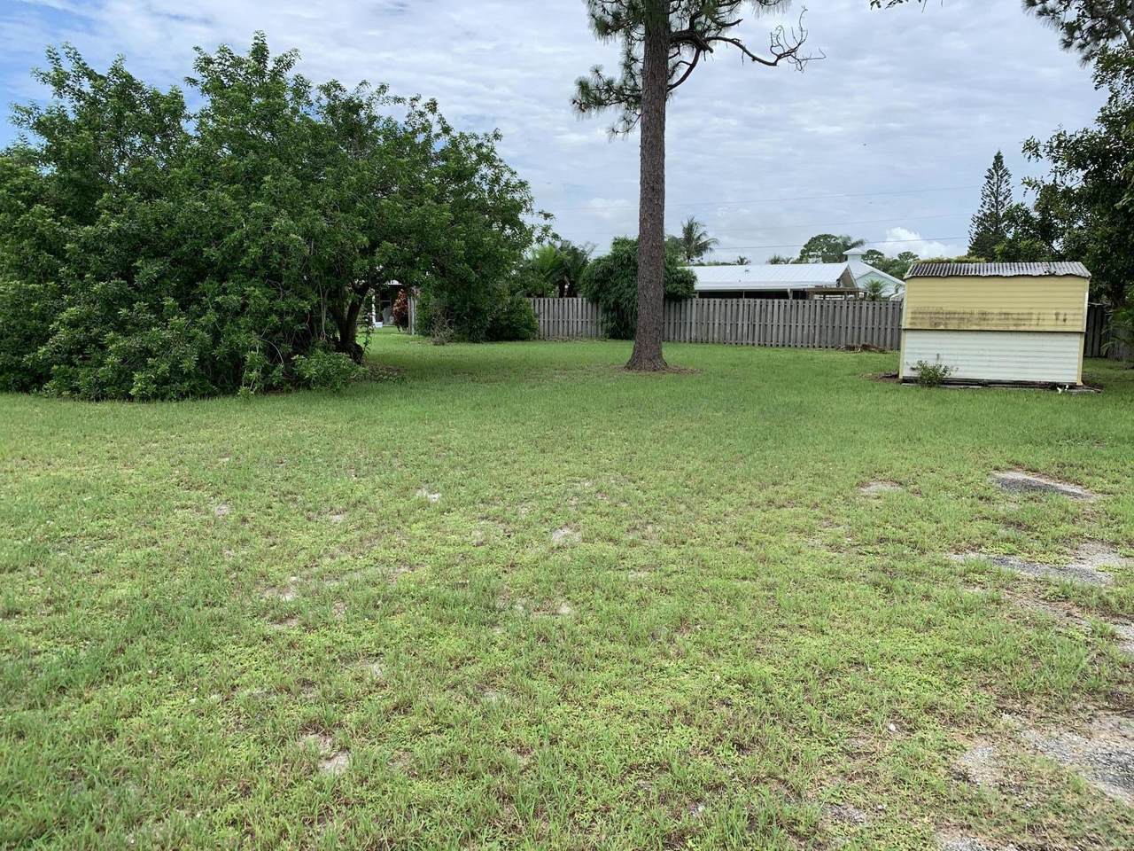 4859 Horseshoe Point Road - Photo 1