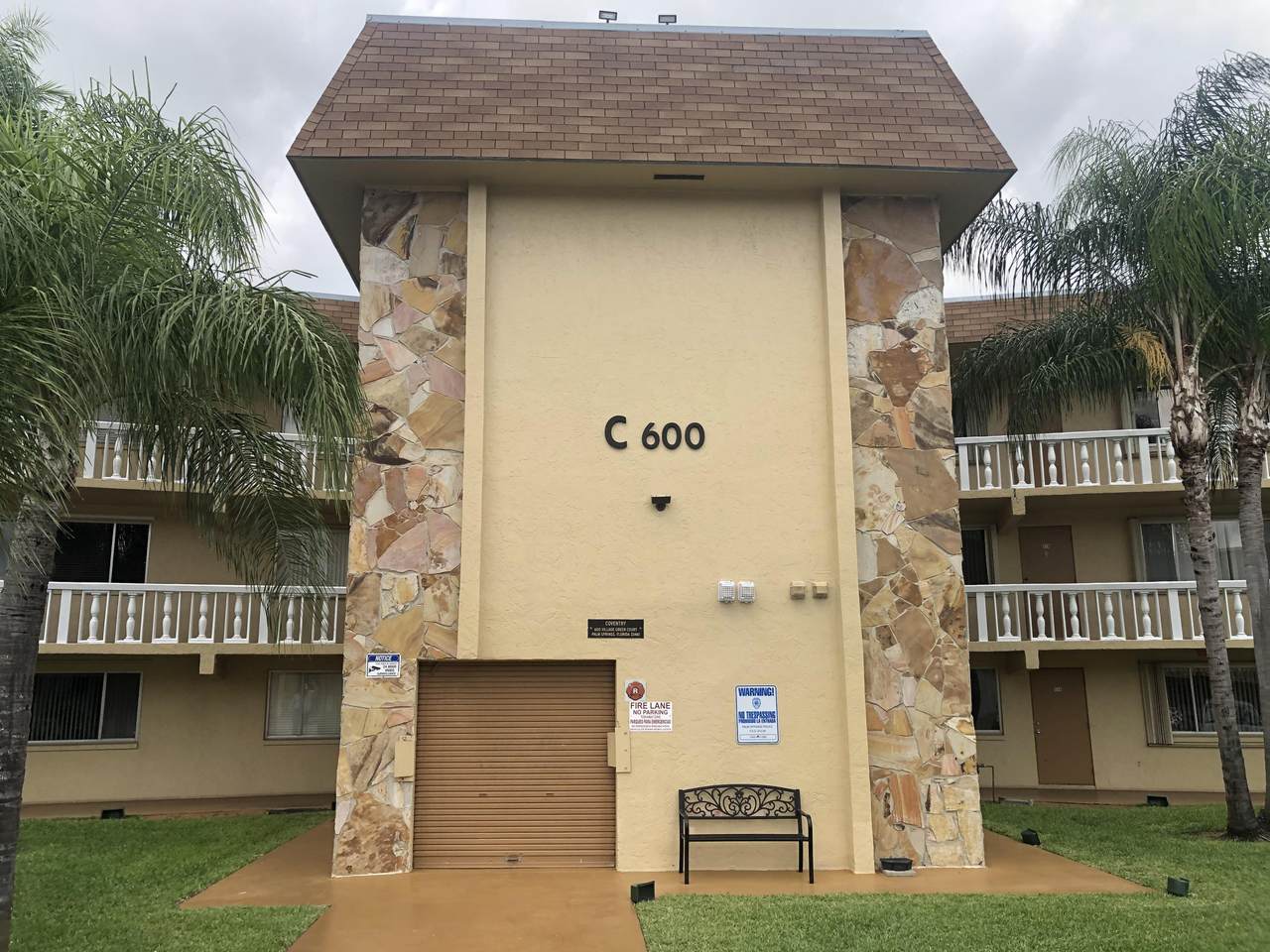 600 Village Green Court - Photo 1