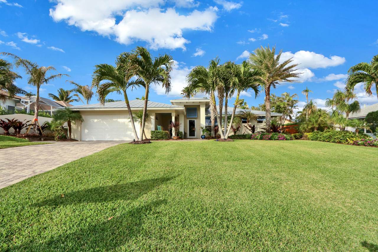 401 Lyra Circle - Photo 1