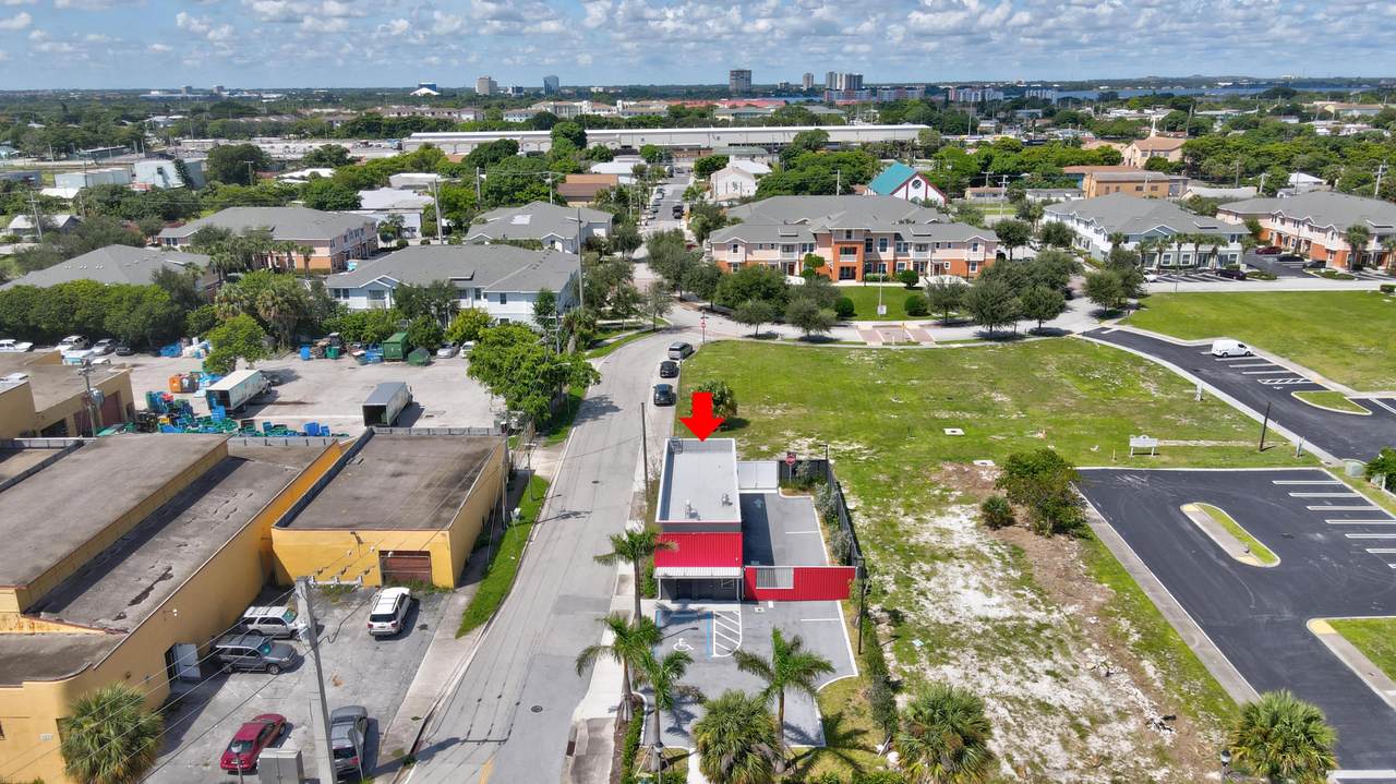 1901 Dixie Hwy Highway - Photo 1