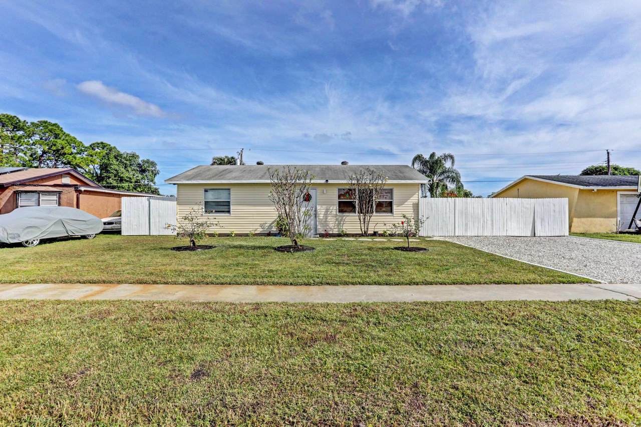 804 Montego Drive - Photo 1