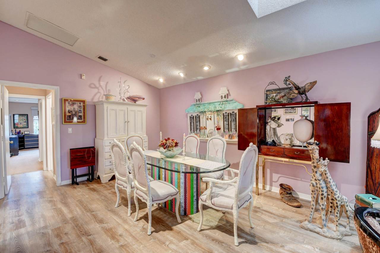 7769 Dundee Lane - Photo 1