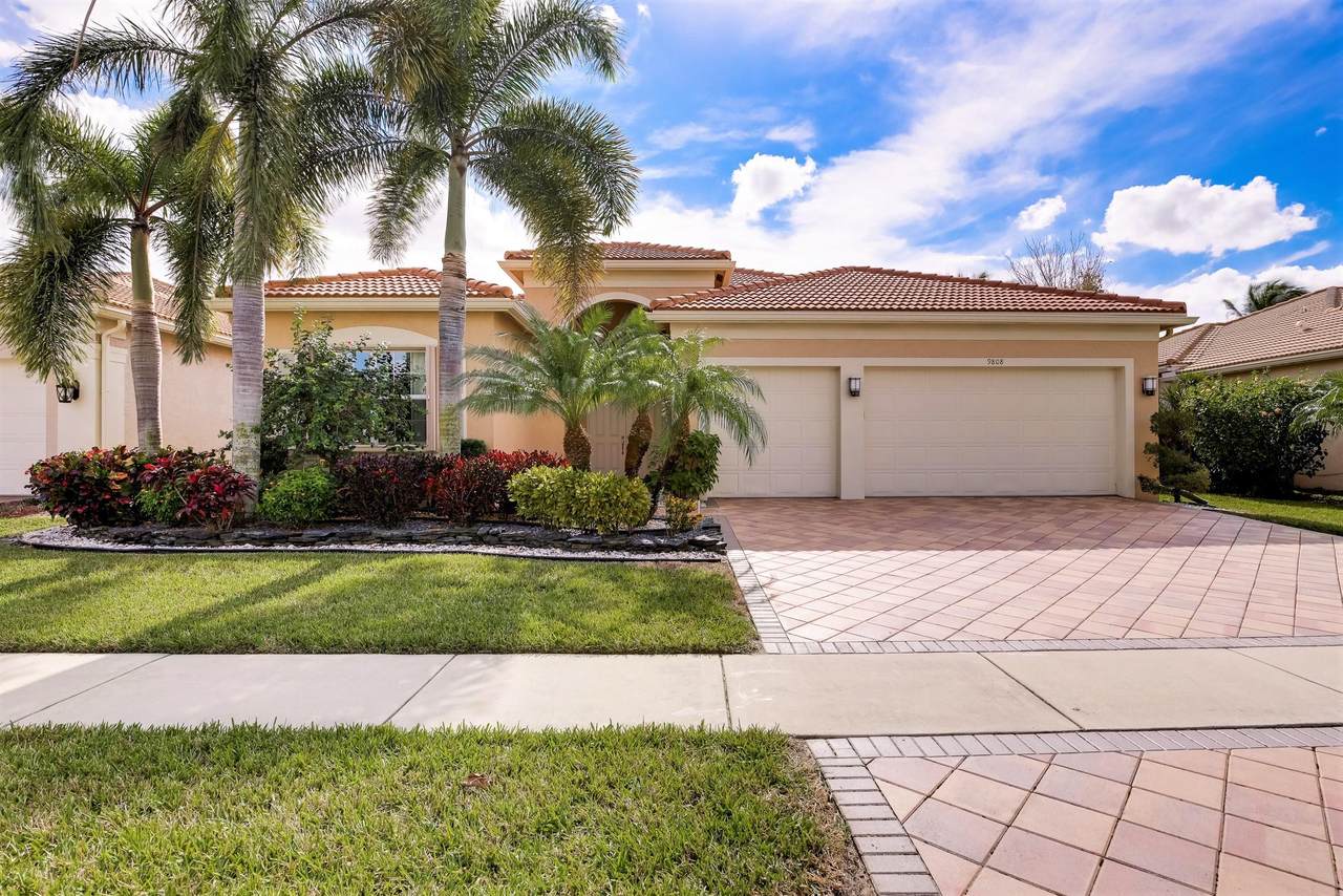 9808 Bluefield Drive - Photo 1