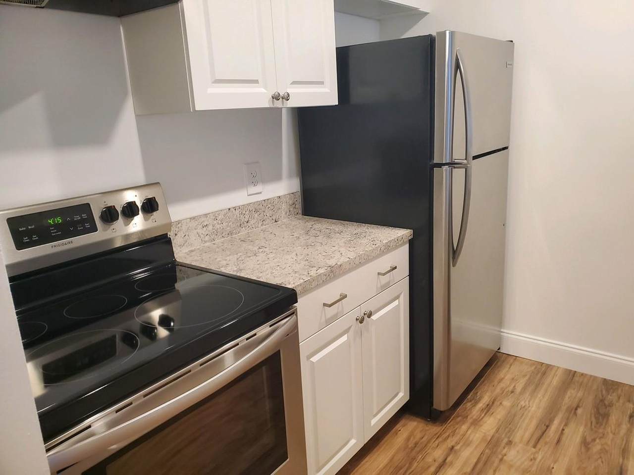 825 13th Street - Photo 1