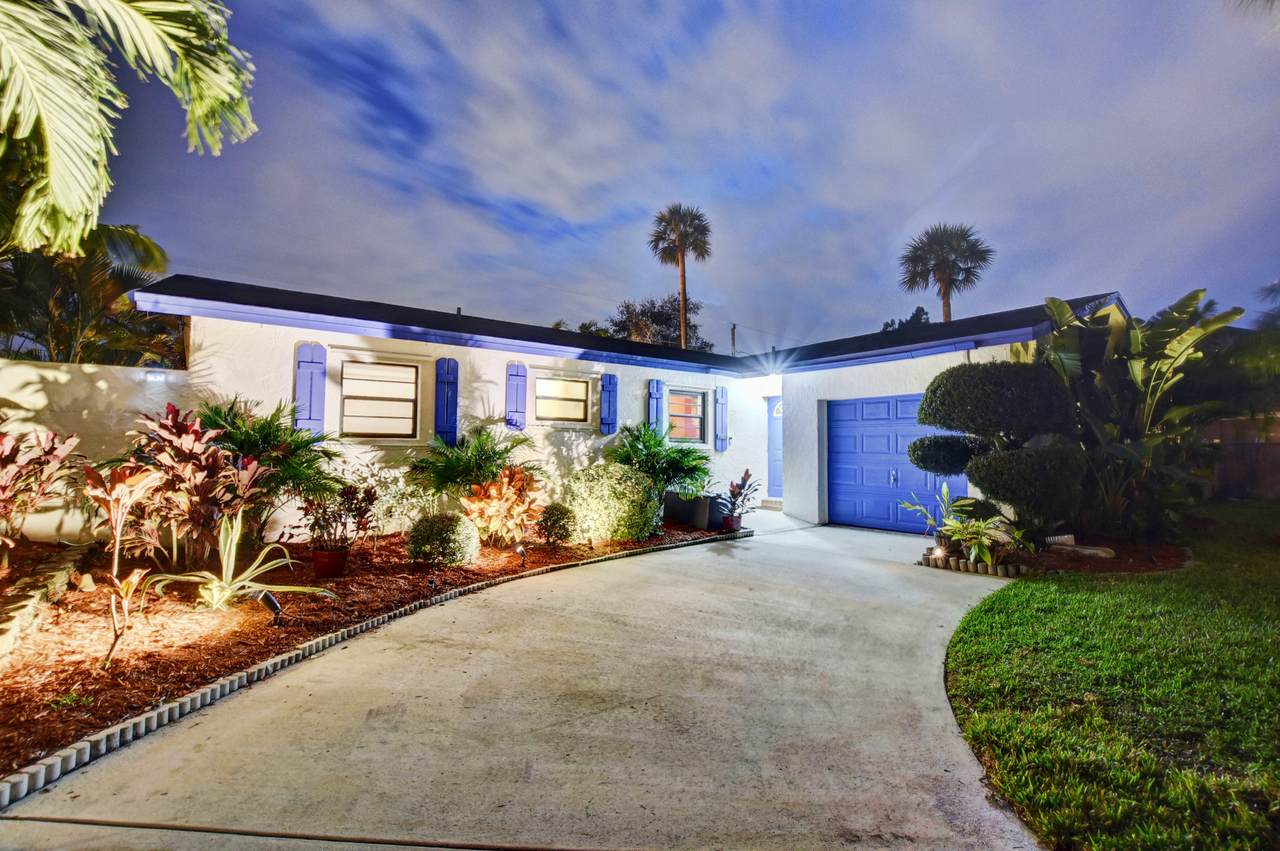 802 Mallard Drive - Photo 1