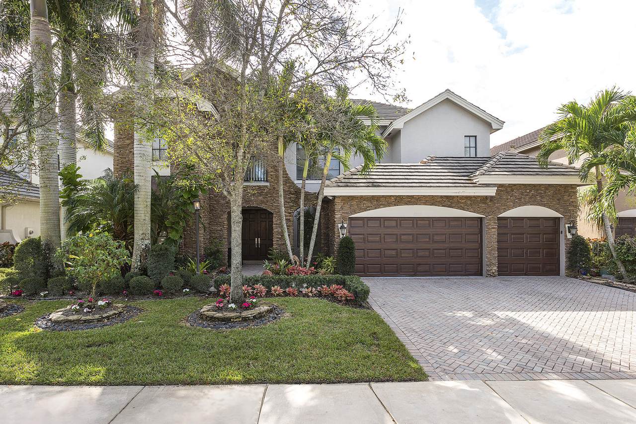 10388 Trianon Place - Photo 1