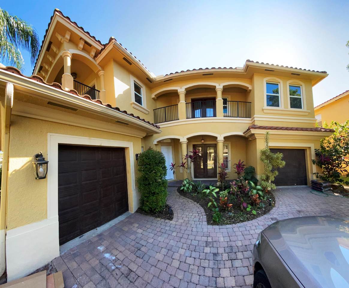 6650 Aliso Avenue - Photo 1