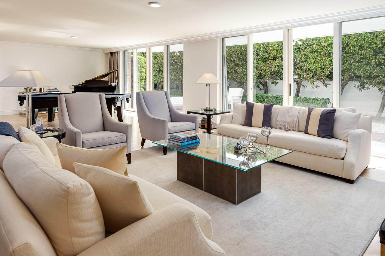 100 Worth Avenue - Photo 1