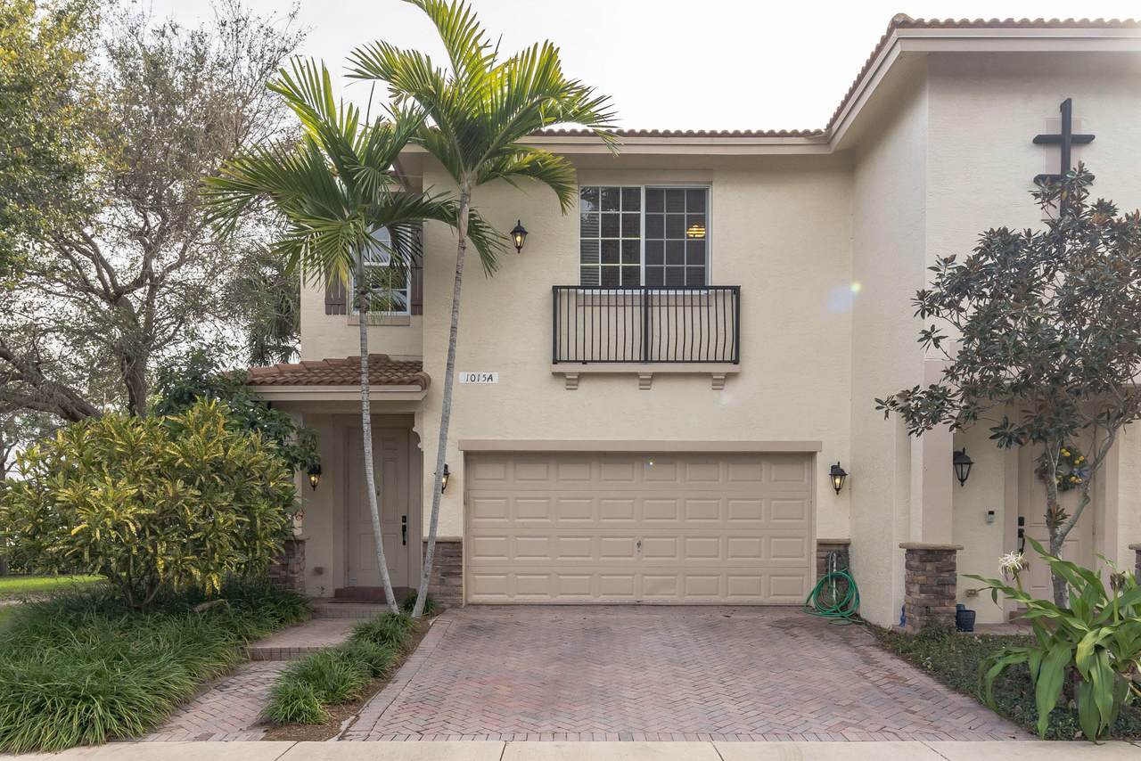1015 Ventnor Avenue - Photo 1