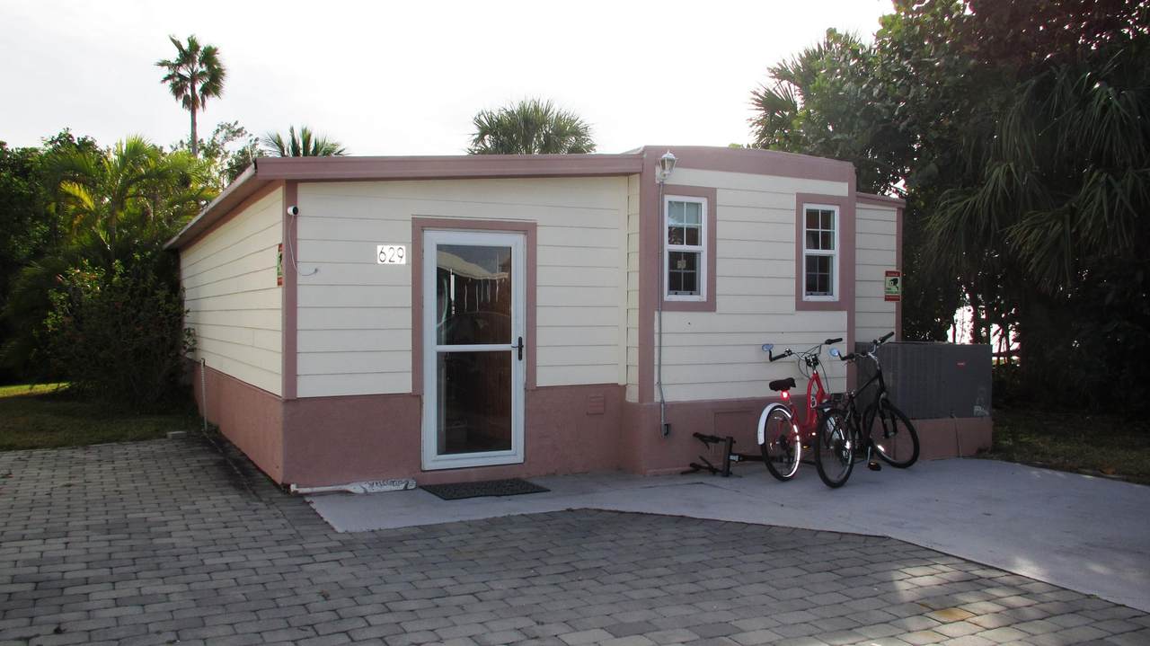 10701 Ocean S Drive - Photo 1