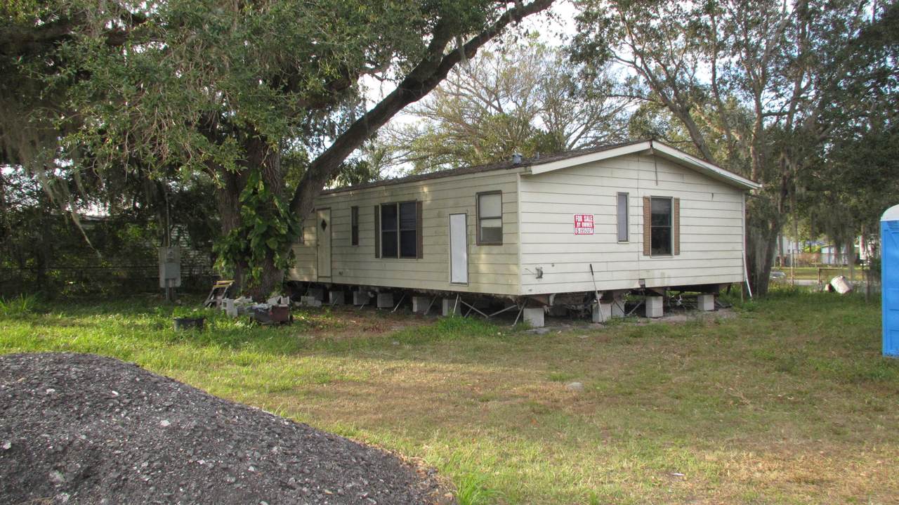 4913 Amy Lane - Photo 1
