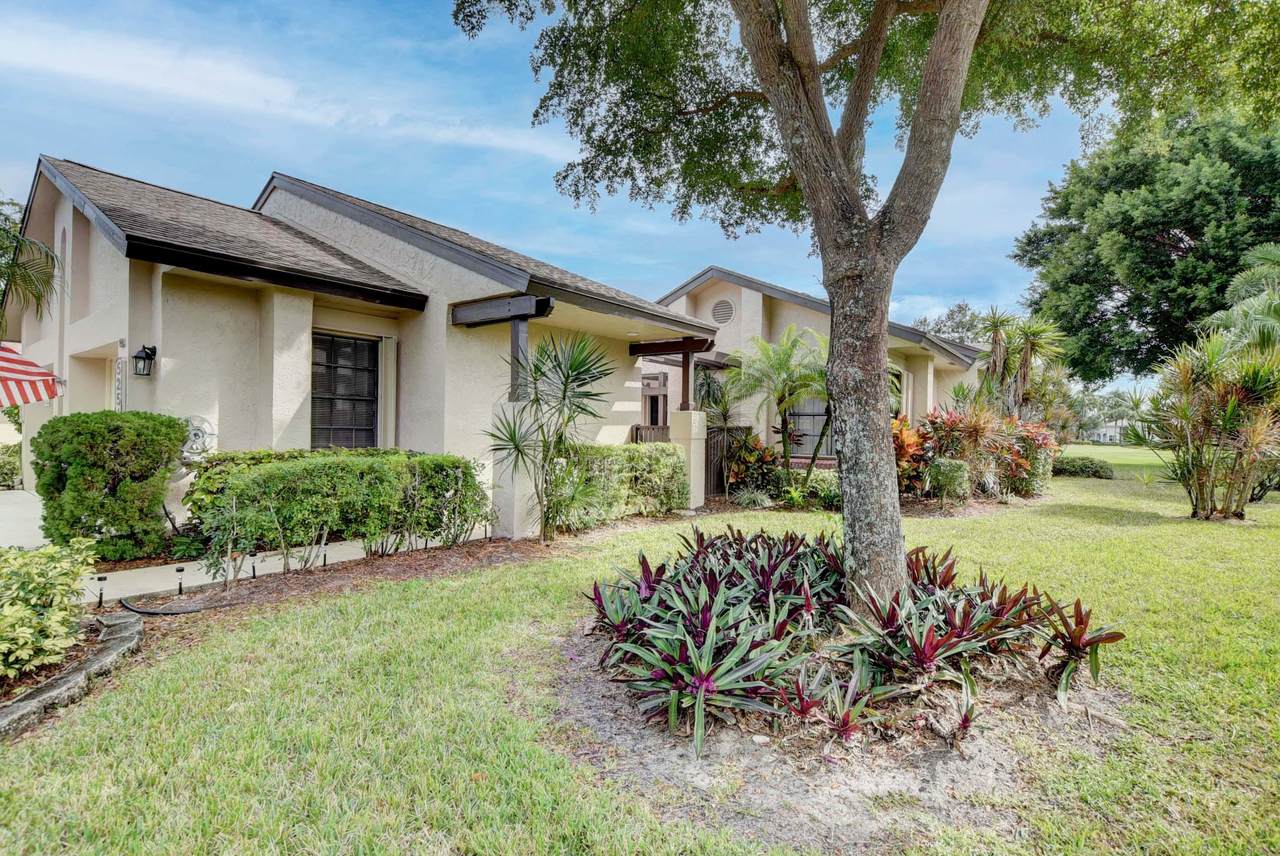 5254 Fairway Woods Drive - Photo 1