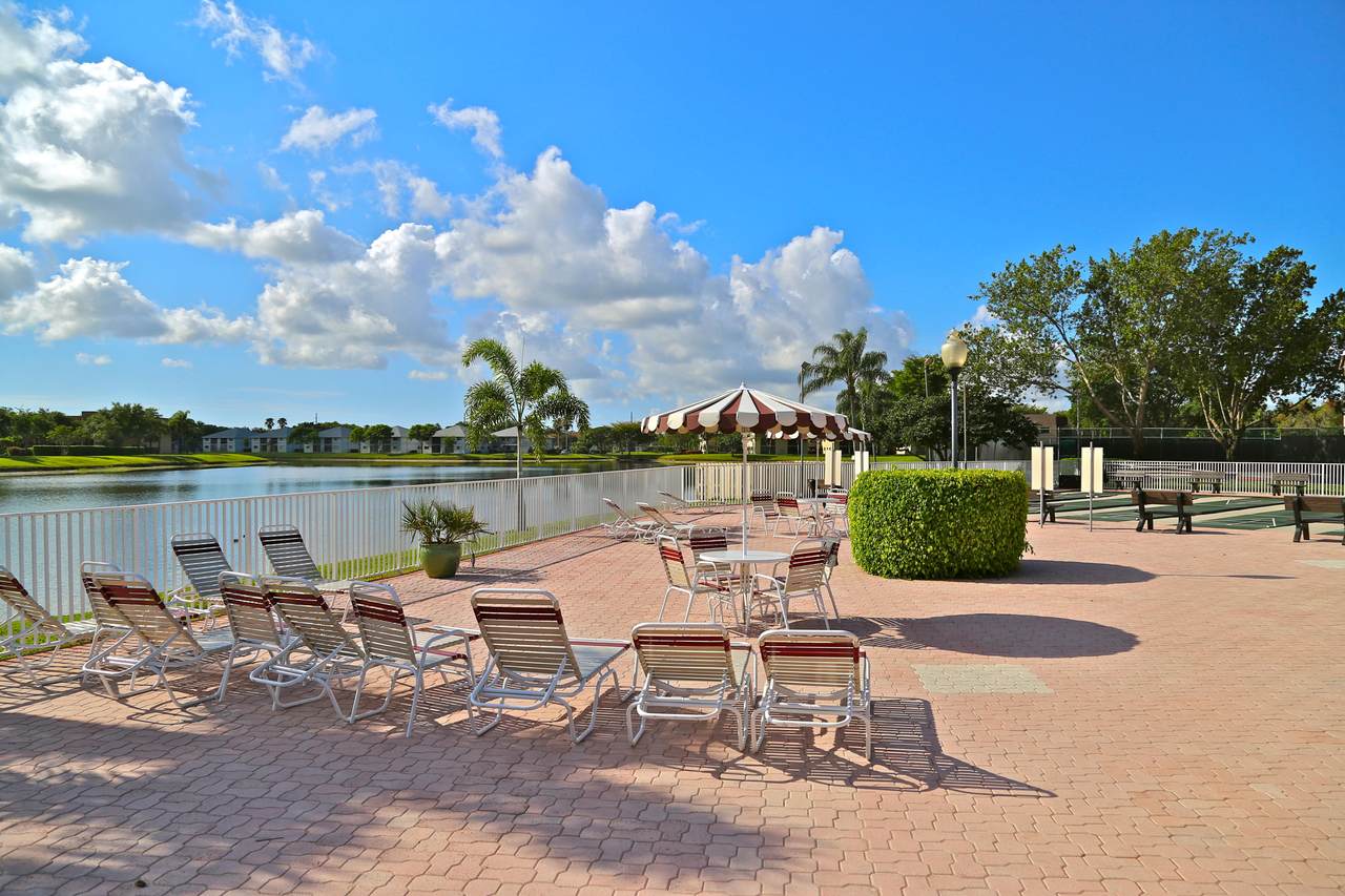 15108 Ashland Drive - Photo 1