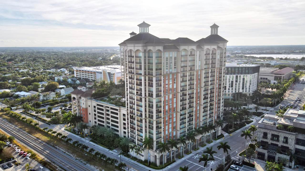 550 Okeechobee Boulevard - Photo 1