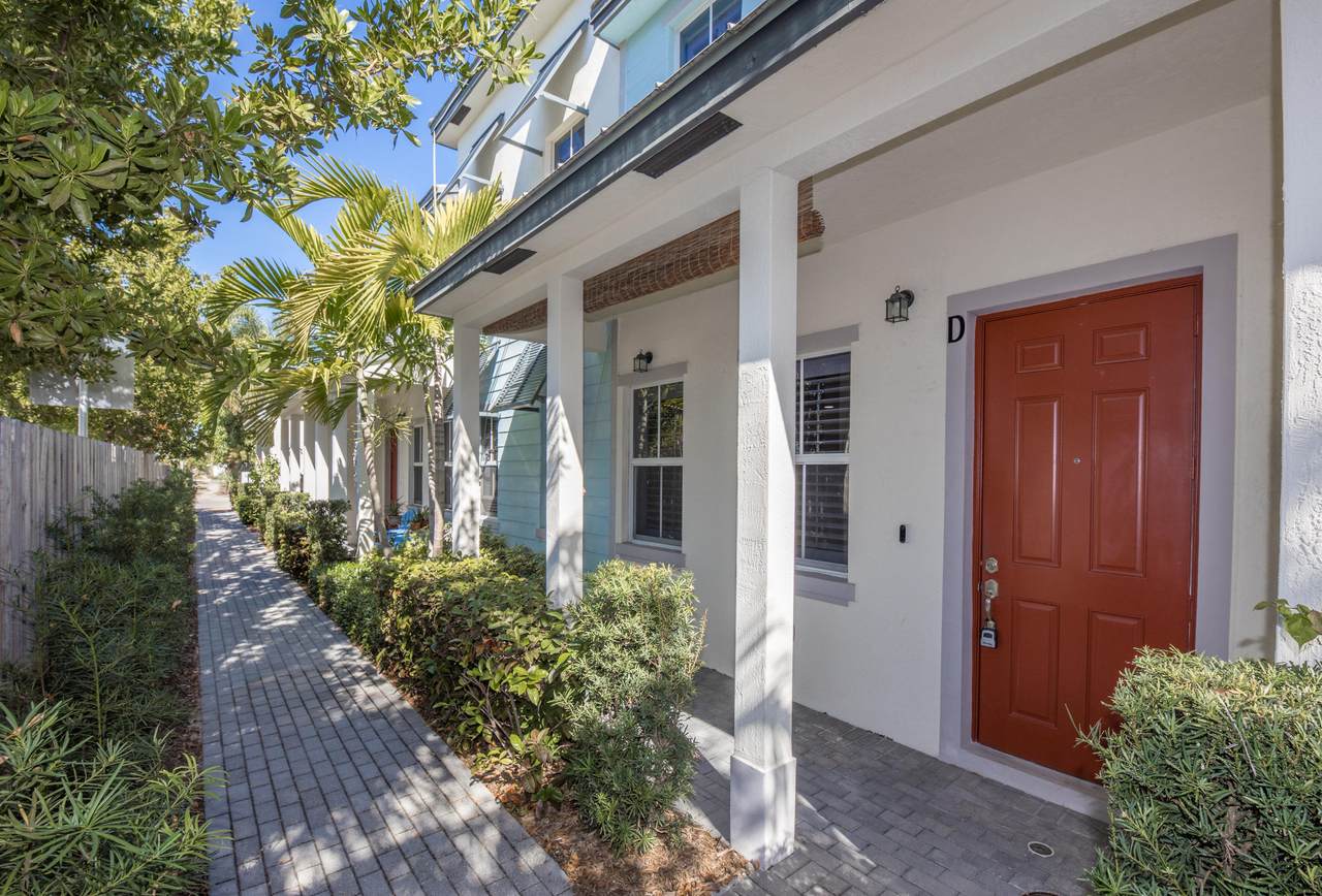 702 2nd Avenue - Photo 1