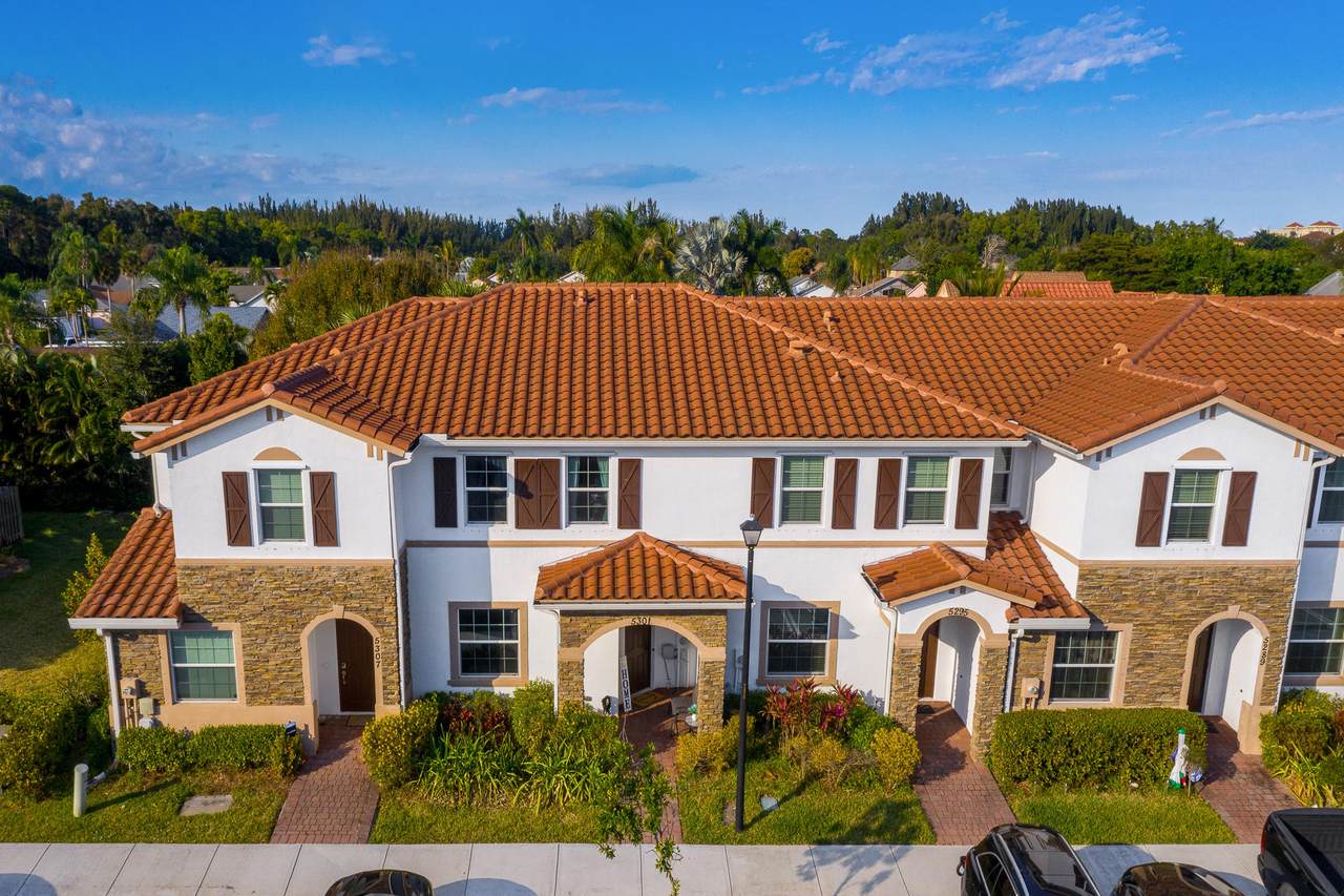 5301 Ellery Terrace - Photo 1