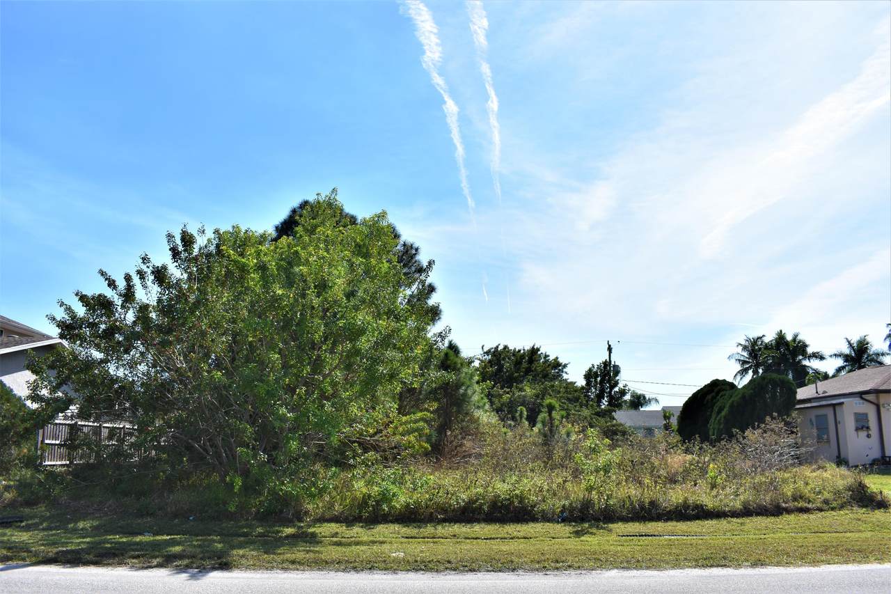 2496 Sapelo Avenue - Photo 1