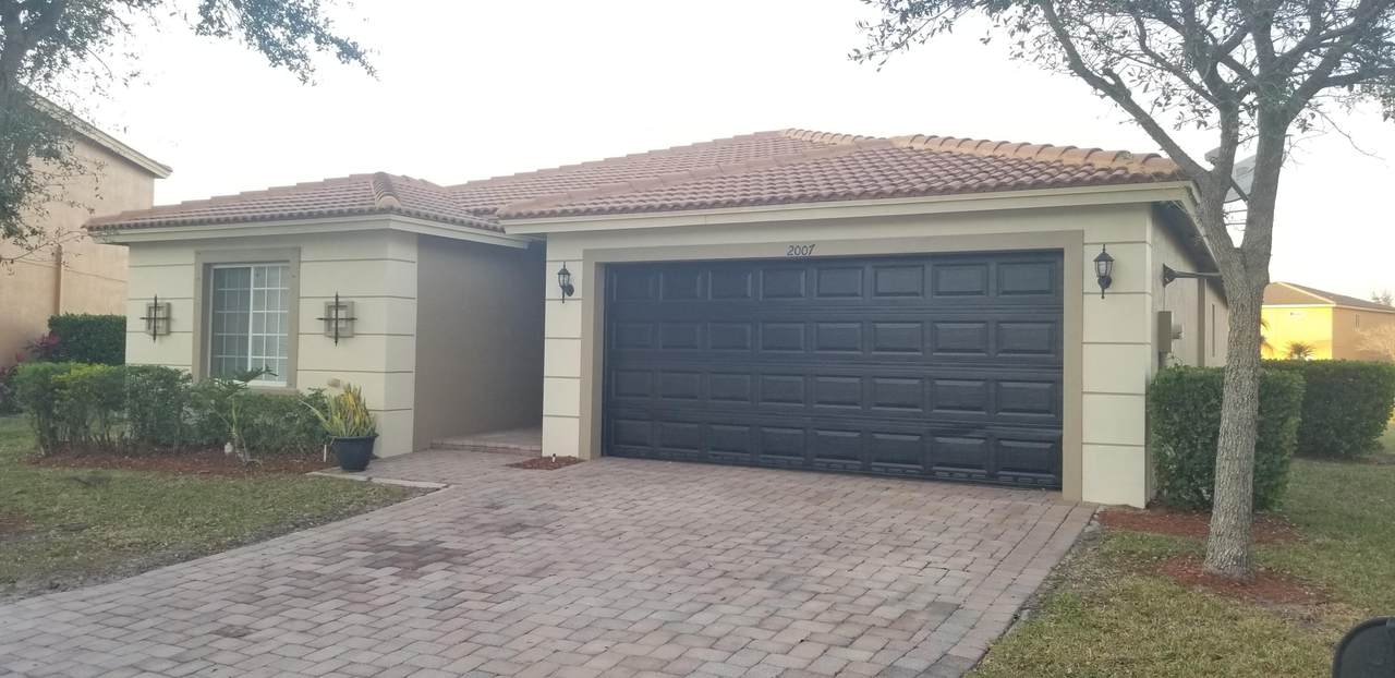 2007 Jamesport Drive - Photo 1