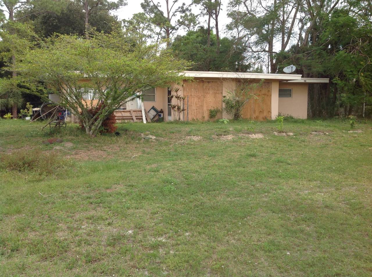 8628 Pioneer Road - Photo 1